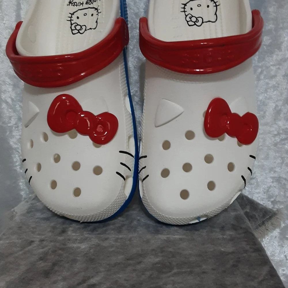 Crocs Hello Kitty New Without Tags Men 7 Women 9 White Red bue - Picture 8 of 14